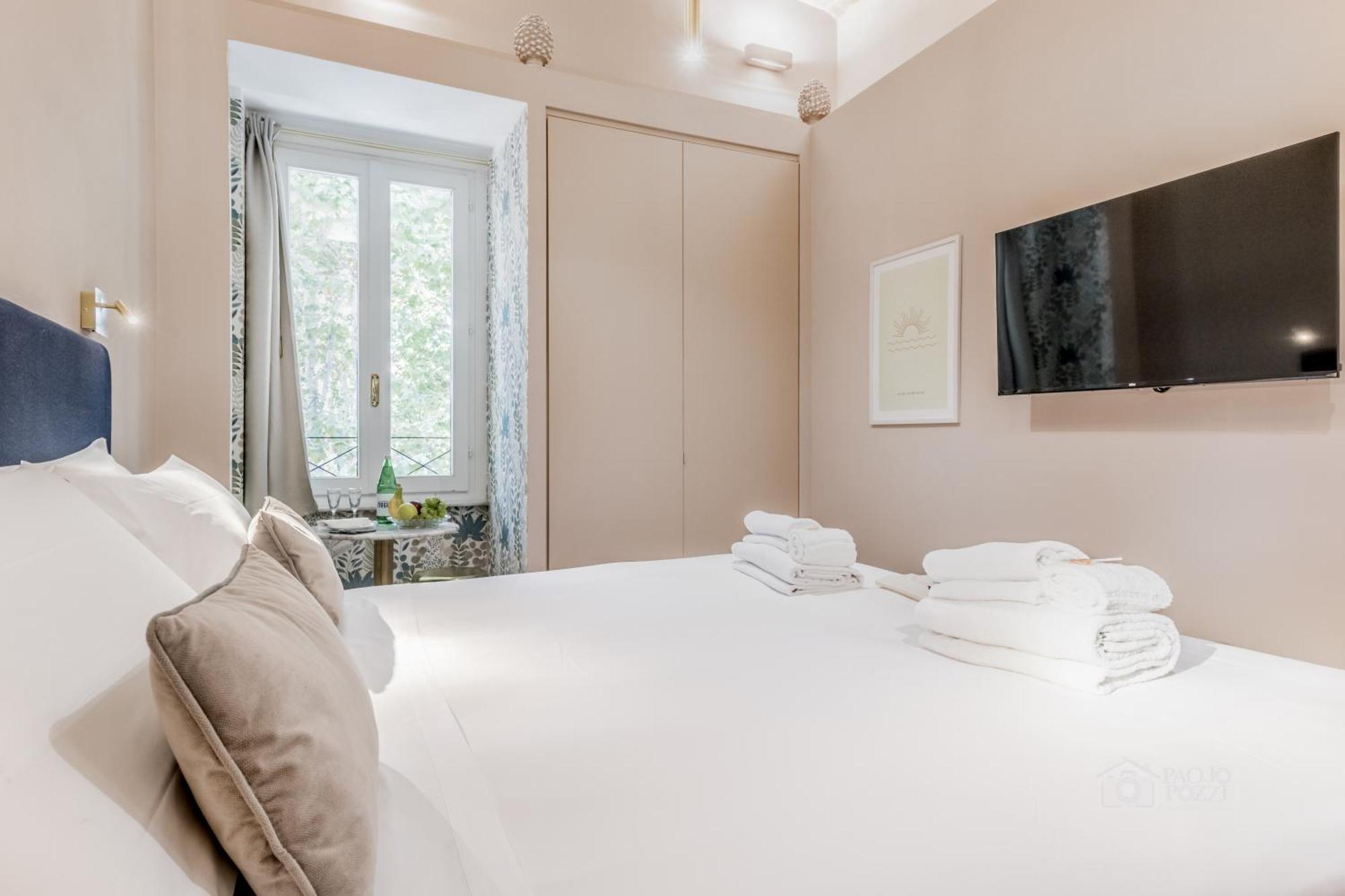 Queen Of Rome Luxury Rooms Εξωτερικό φωτογραφία